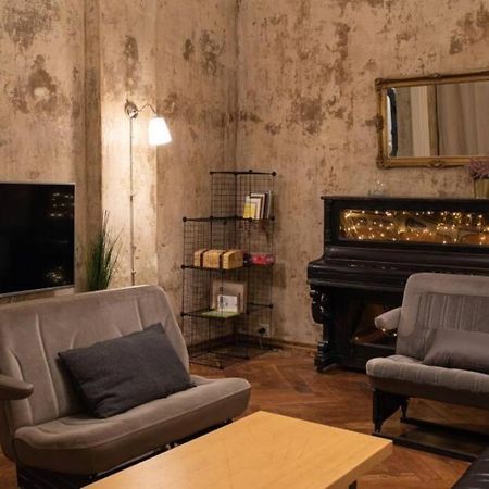 Horse House Apartment リガ エクステリア 写真
